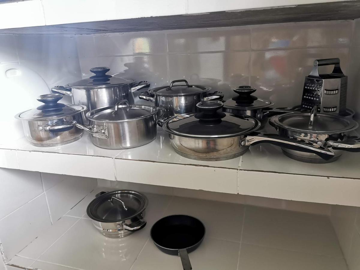 CHEZ MARVA Grande Villa COCO 3 à 12 personnes La Digue  Extérieur photo